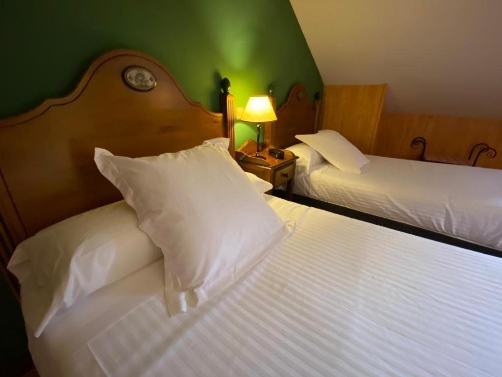El Tejo De Comillas Kamer foto